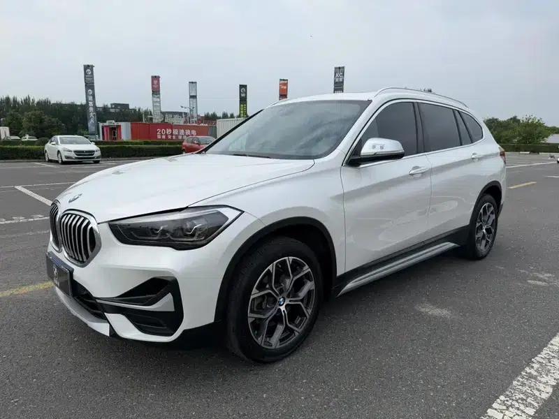 BMW X1 2022 sDrive20Li Fashion Edition — миниатюра 1