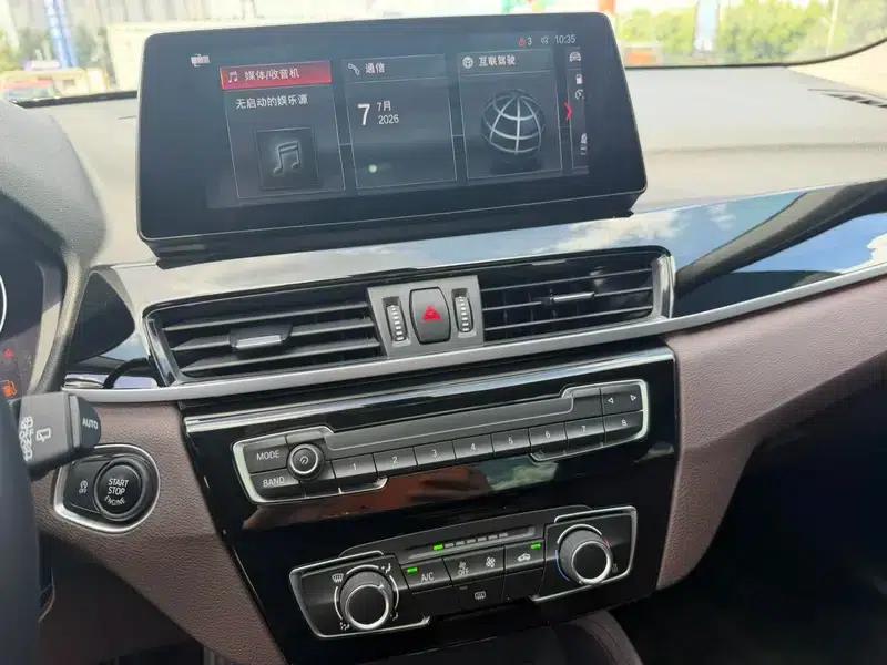BMW X1 2022 sDrive20Li Fashion Edition — миниатюра 11