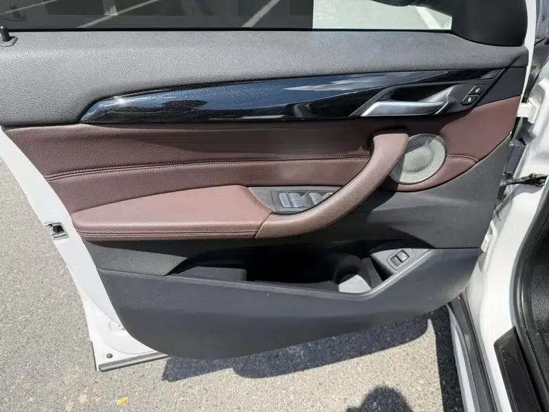 BMW X1 2022 sDrive20Li Fashion Edition — миниатюра 6
