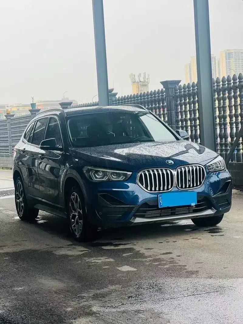 BMW X1 2022 sDrive25Li Leading Edition — миниатюра 3