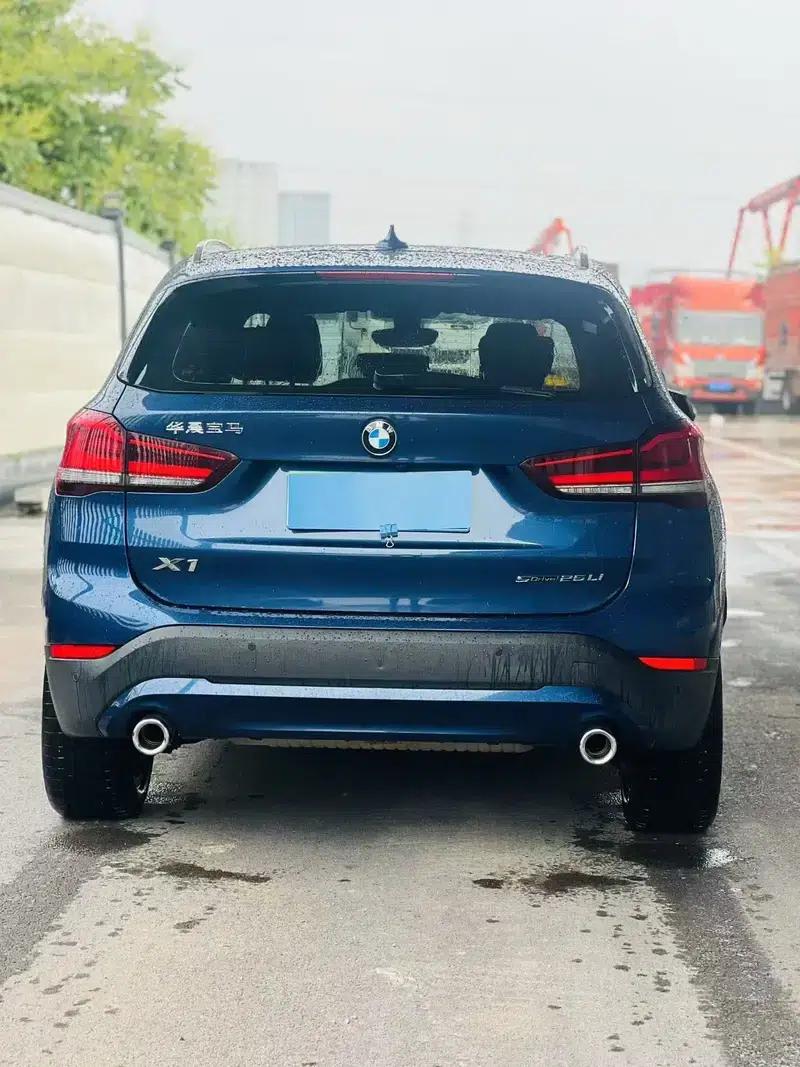 BMW X1 2022 sDrive25Li Leading Edition — миниатюра 5