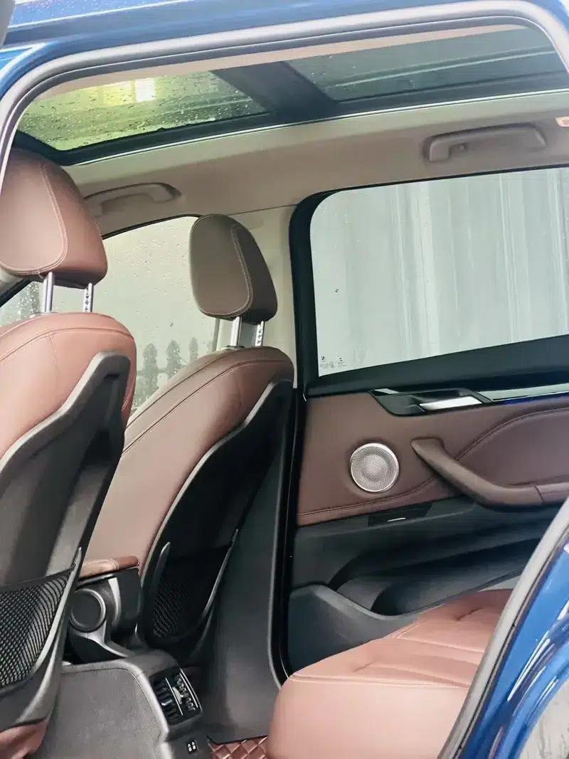 BMW X1 2022 sDrive25Li Leading Edition — миниатюра 7