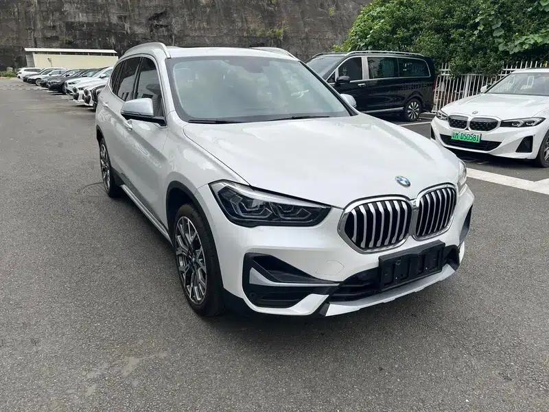 BMW X1 2022 xDrive25Li Premium — миниатюра 3