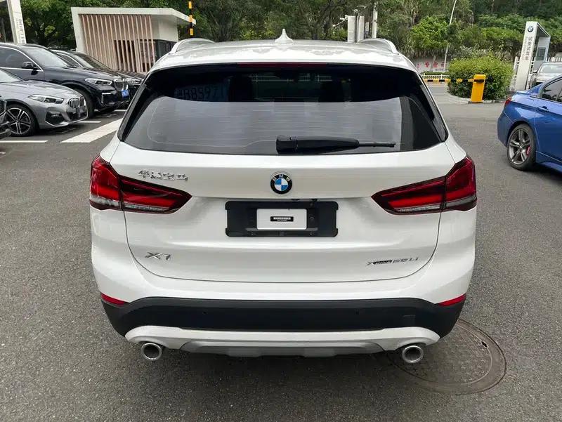 BMW X1 2022 xDrive25Li Premium — миниатюра 5