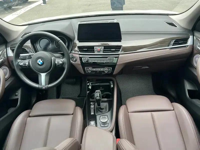 BMW X1 2022 xDrive25Li Premium — миниатюра 7