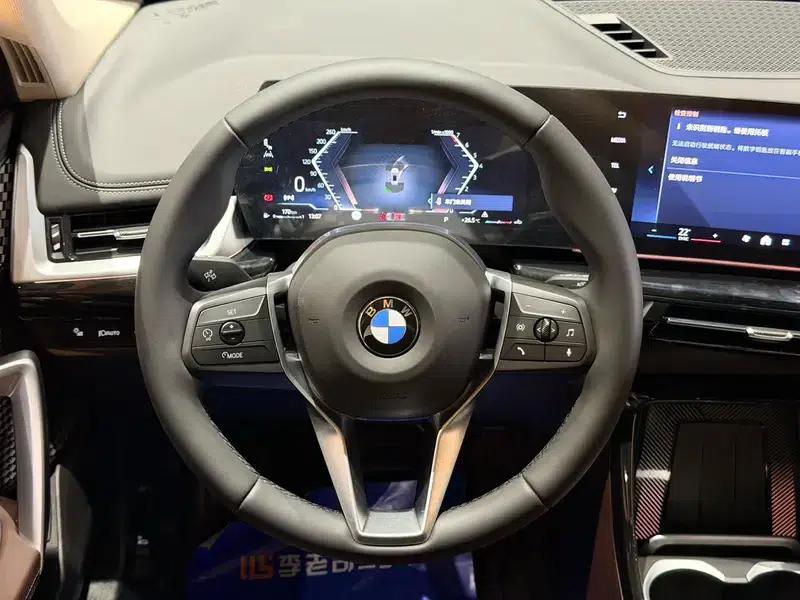 2023 BMW X1 sDrive25Li X Design Package — миниатюра 17