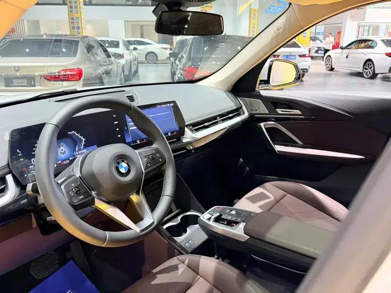 2023 BMW X1 sDrive25Li X Design Package — миниатюра 18
