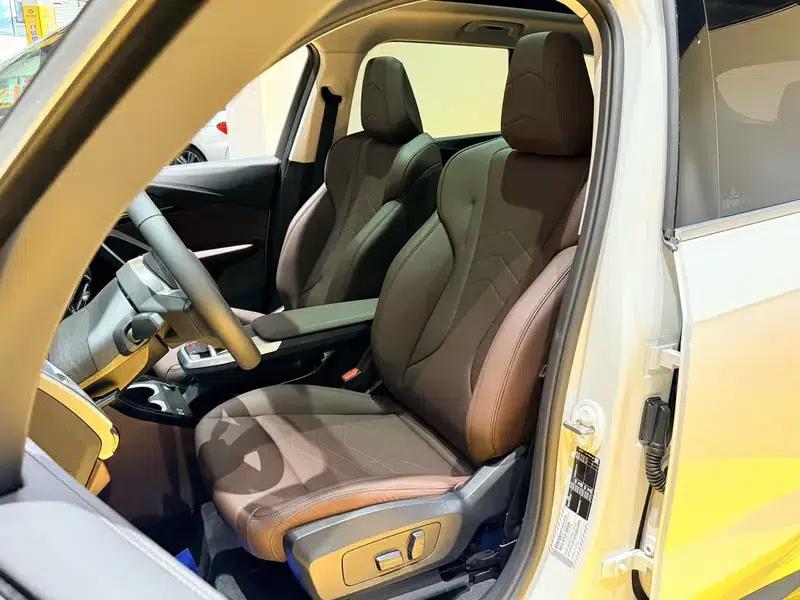 2023 BMW X1 sDrive25Li X Design Package — миниатюра 21