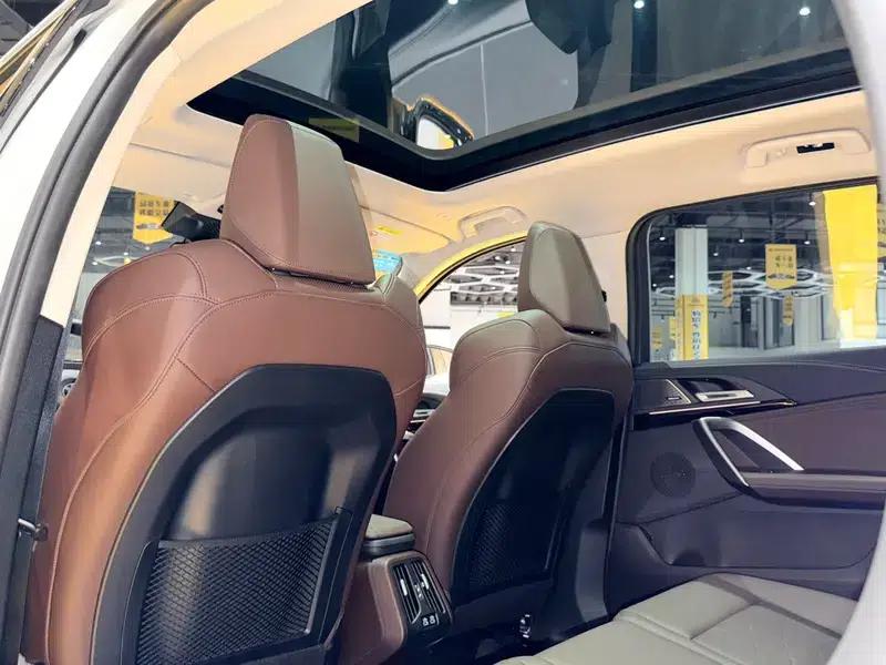 2023 BMW X1 sDrive25Li X Design Package — миниатюра 10