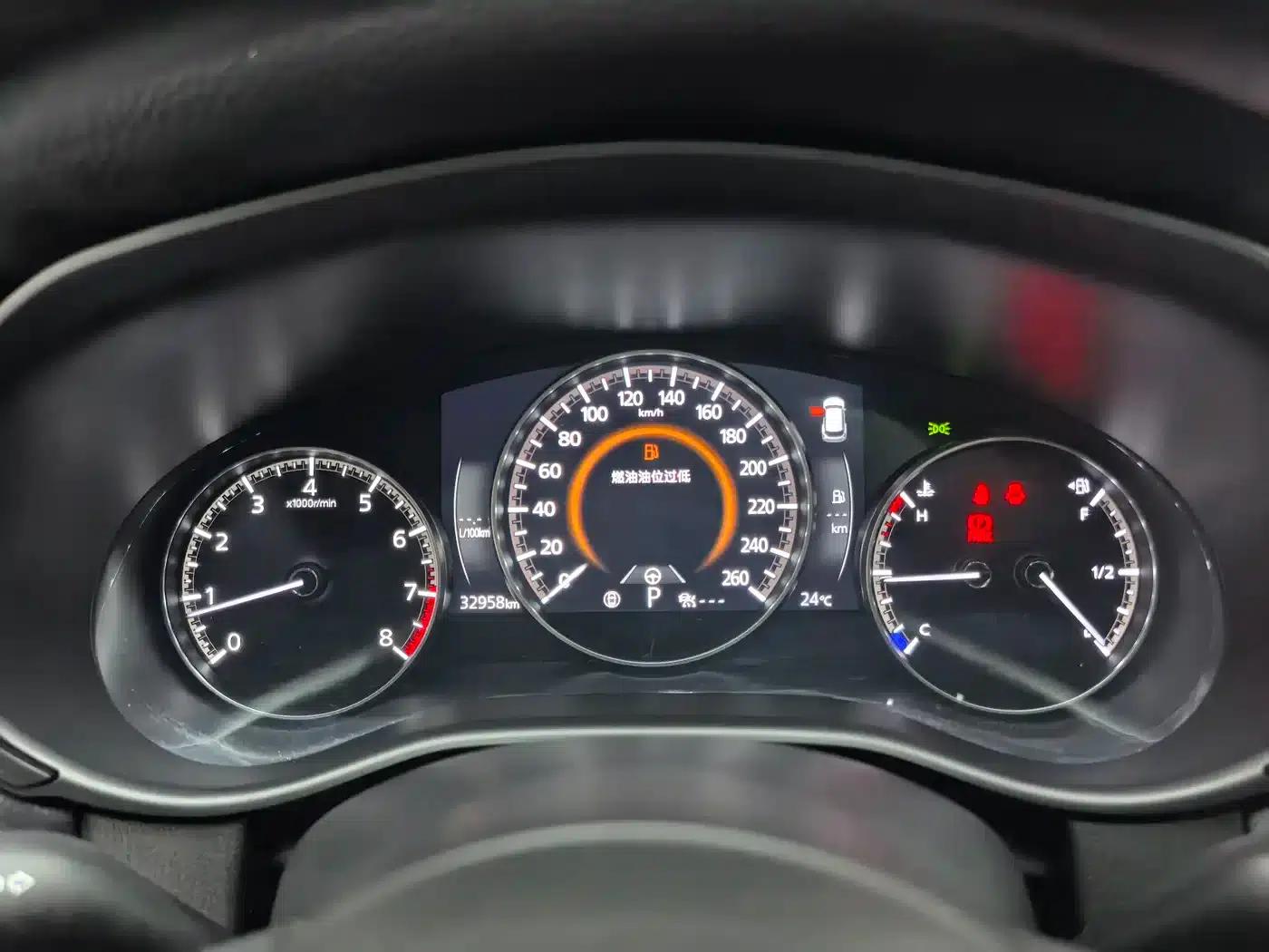 Mazda CX-50 Leading Edition 2023 2.0L — миниатюра 17