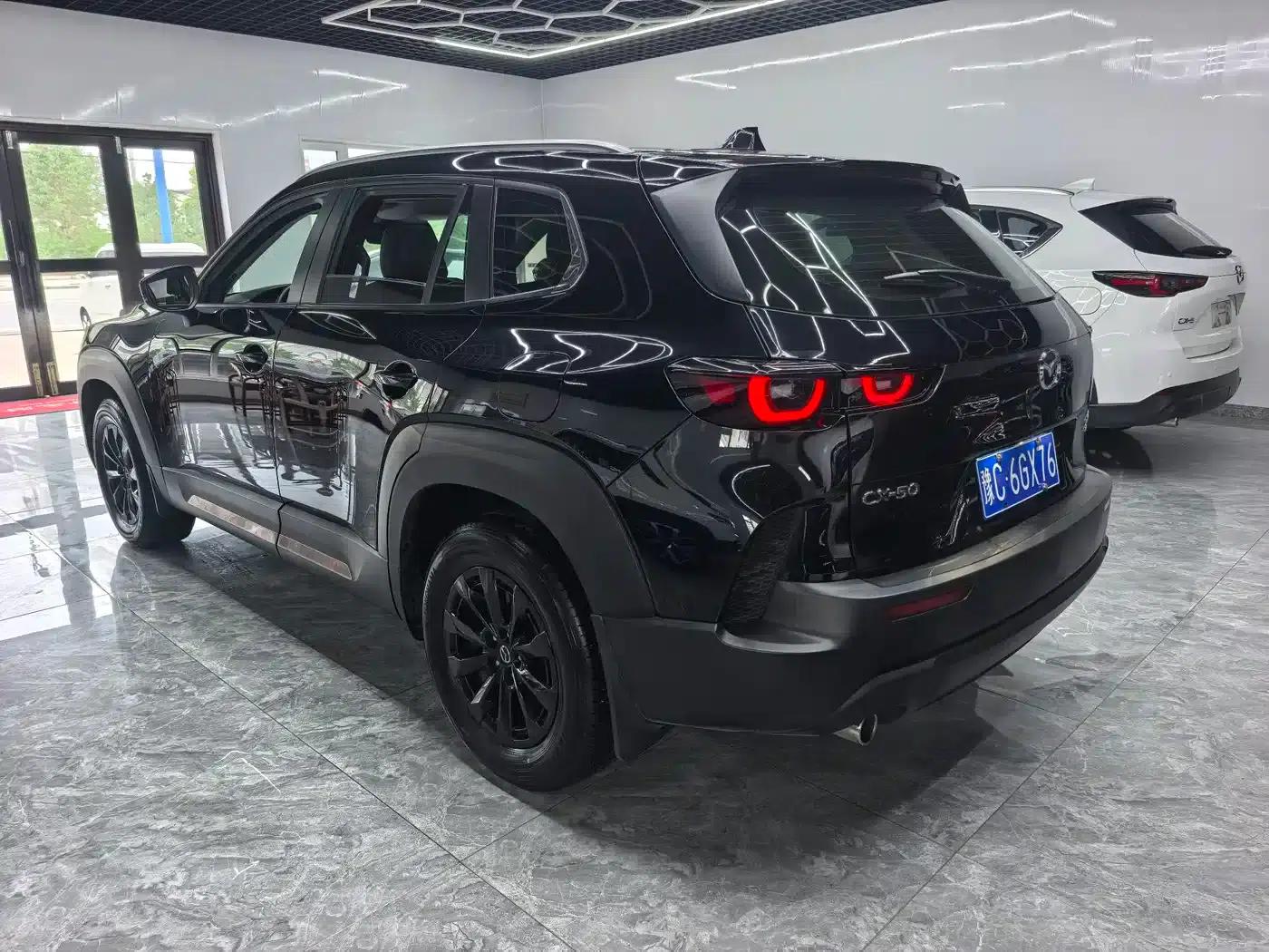 Mazda CX-50 Leading Edition 2023 2.0L — миниатюра 4