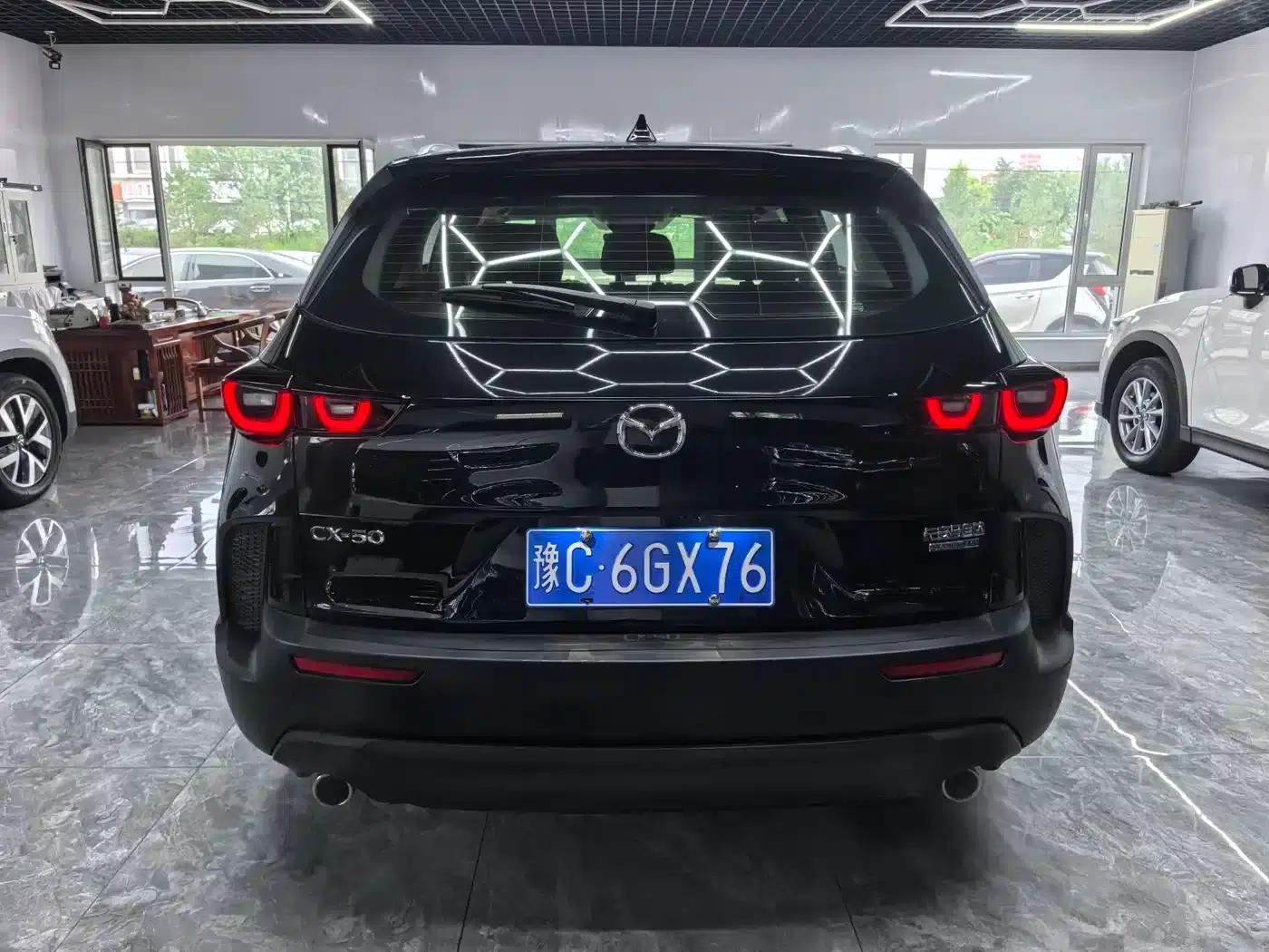 Mazda CX-50 Leading Edition 2023 2.0L — миниатюра 6