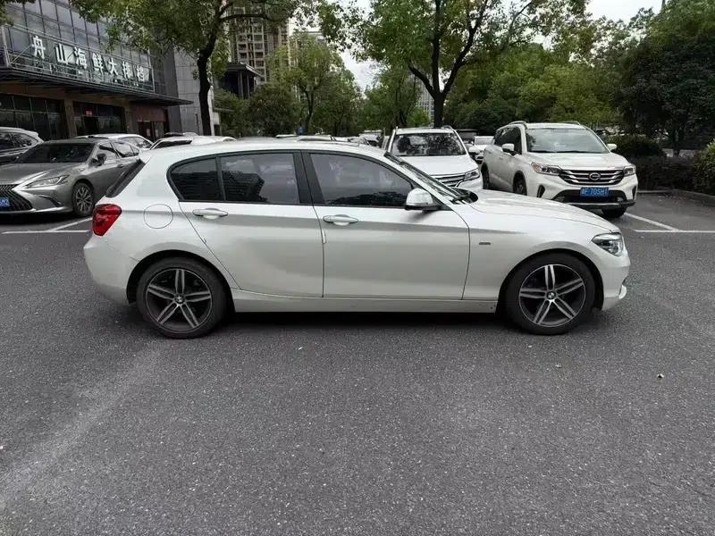 BMW 1 Series (Imported) 2016 118i Urban Design Package — миниатюра 7