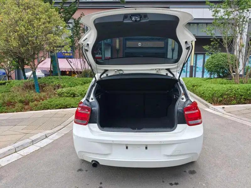 BMW 1 Series (Imported) 2013 Facelift 116i Urban Edition — миниатюра 16