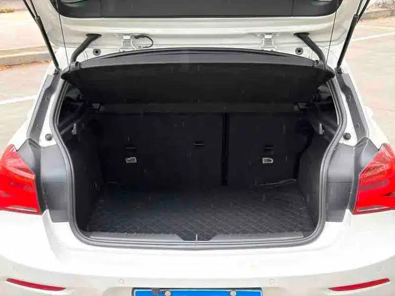 BMW 1 Series (Imported) 2016 118i Leading Edition — миниатюра 21