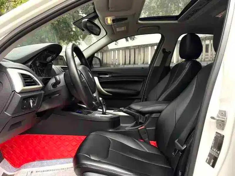 BMW 1 Series (Imported) 2016 118i Leading Edition — миниатюра 23
