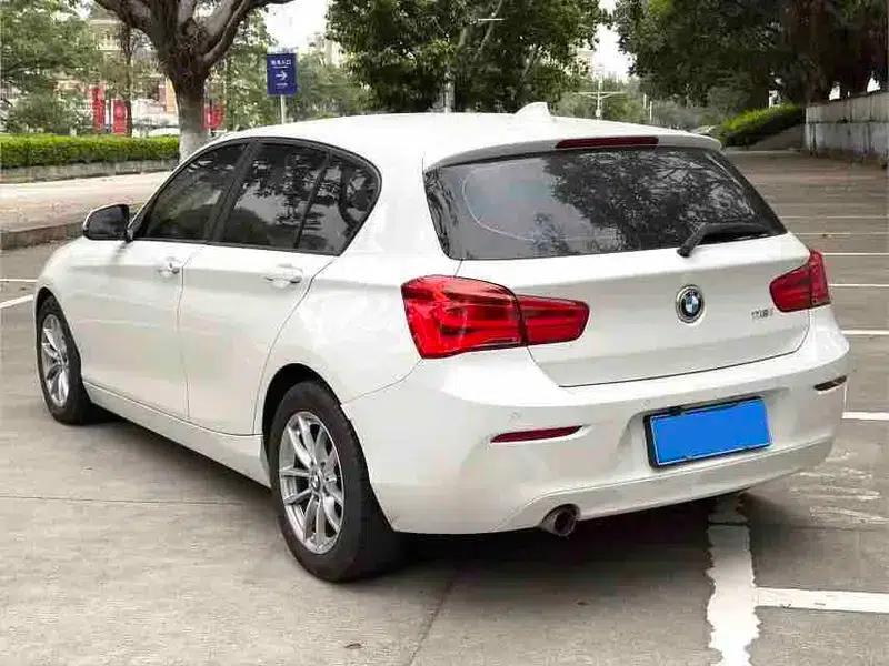 BMW 1 Series (Imported) 2016 118i Leading Edition — миниатюра 4