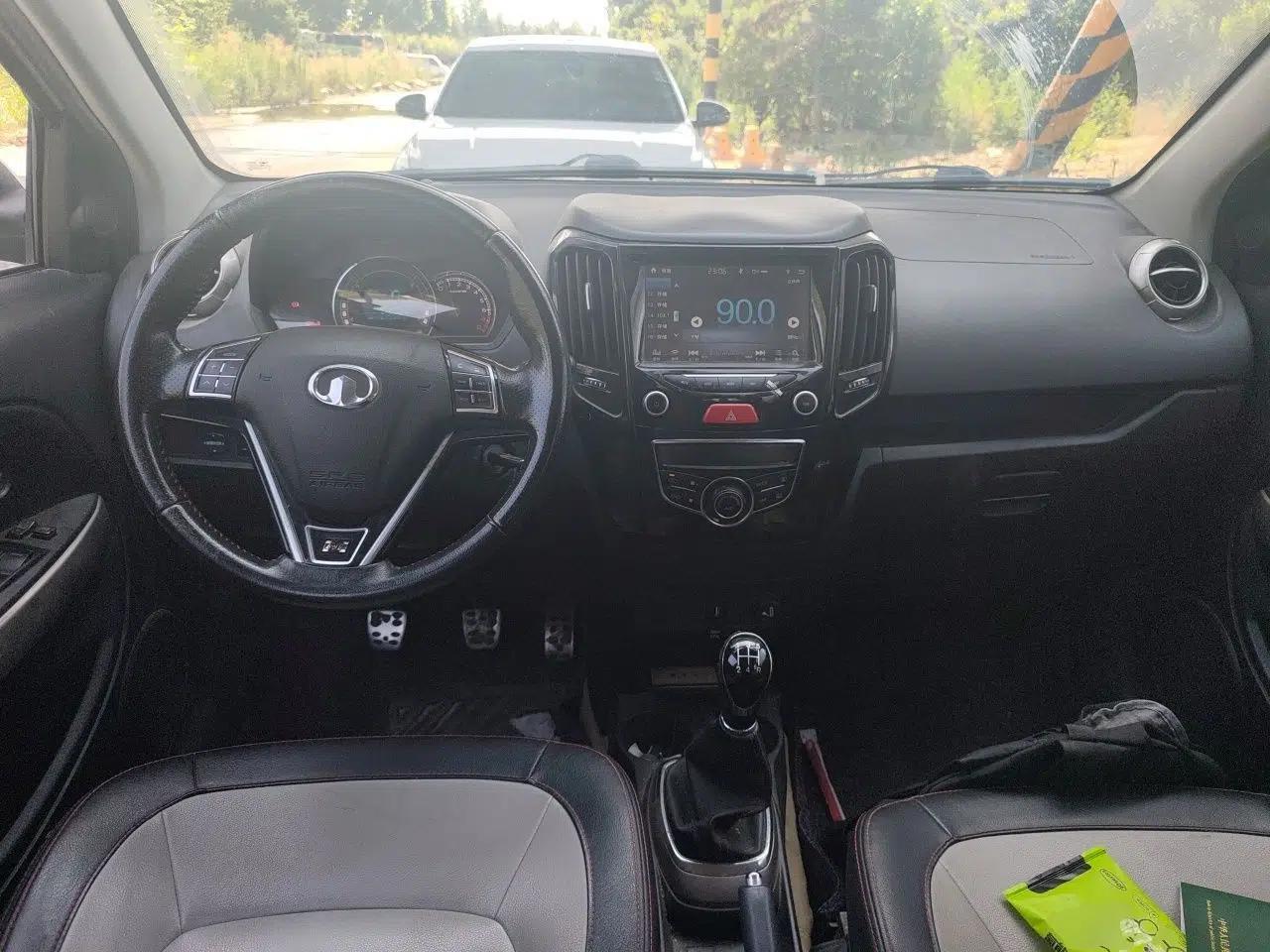 Great Wall M4 2012 1.5L Manual Luxury Version — миниатюра 6