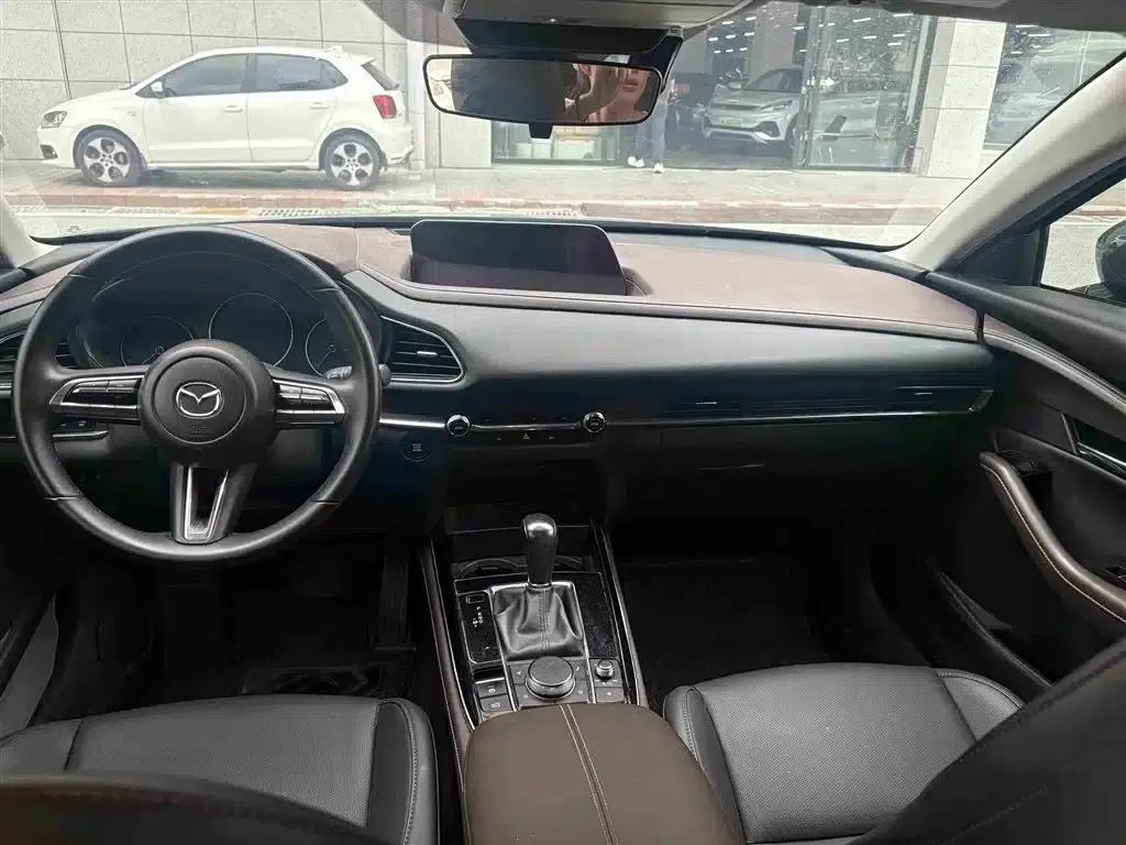 Mazda CX-30 2021 2.0L Automatic Comfort Edition — миниатюра 6