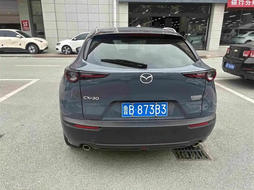 Mazda CX-30 2021 2.0L Automatic Comfort Edition — миниатюра 8