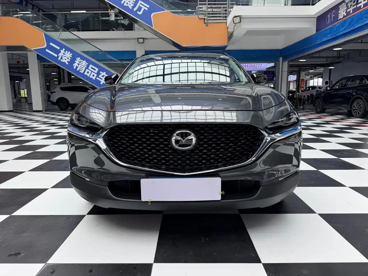 Mazda CX-30 2022 2.0L Automatic Joyful Black Edition — миниатюра 2