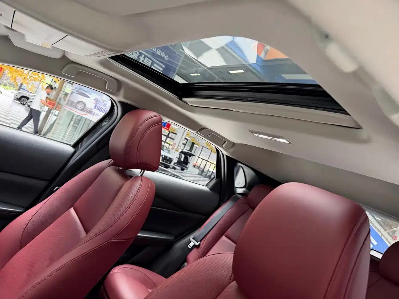 Mazda CX-30 2022 2.0L Automatic Joyful Black Edition — миниатюра 7