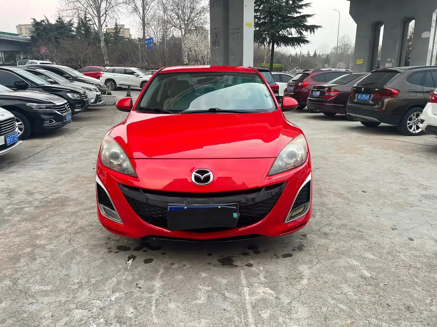 Mazda3 Axela 2013 Hatchback 1.6L Automatic Elite — миниатюра 2