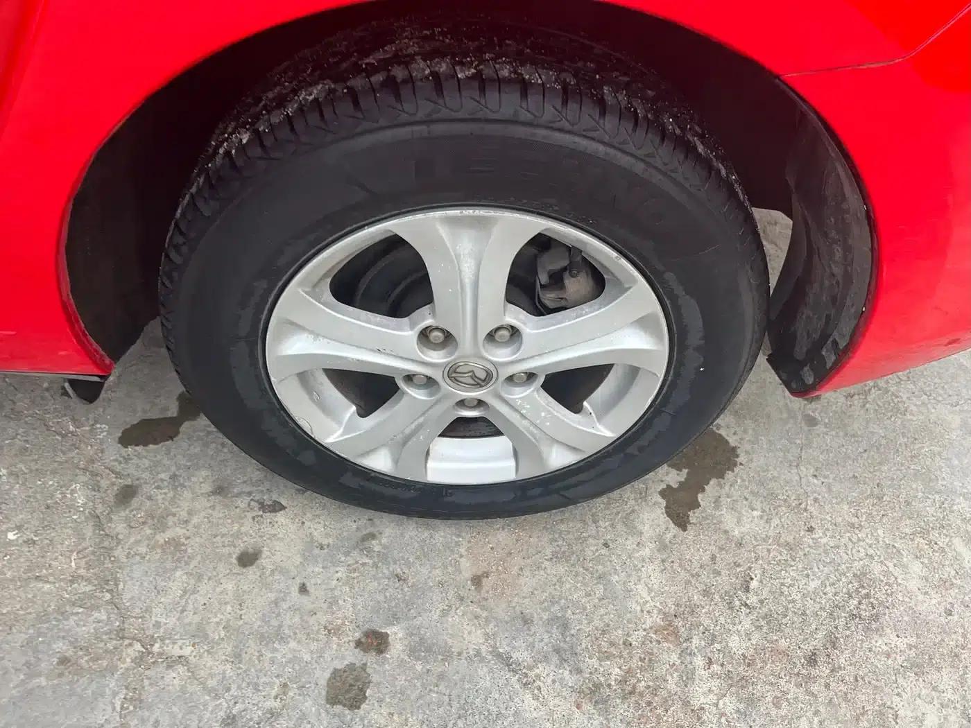 Mazda3 Axela 2013 Hatchback 1.6L Automatic Elite — миниатюра 11