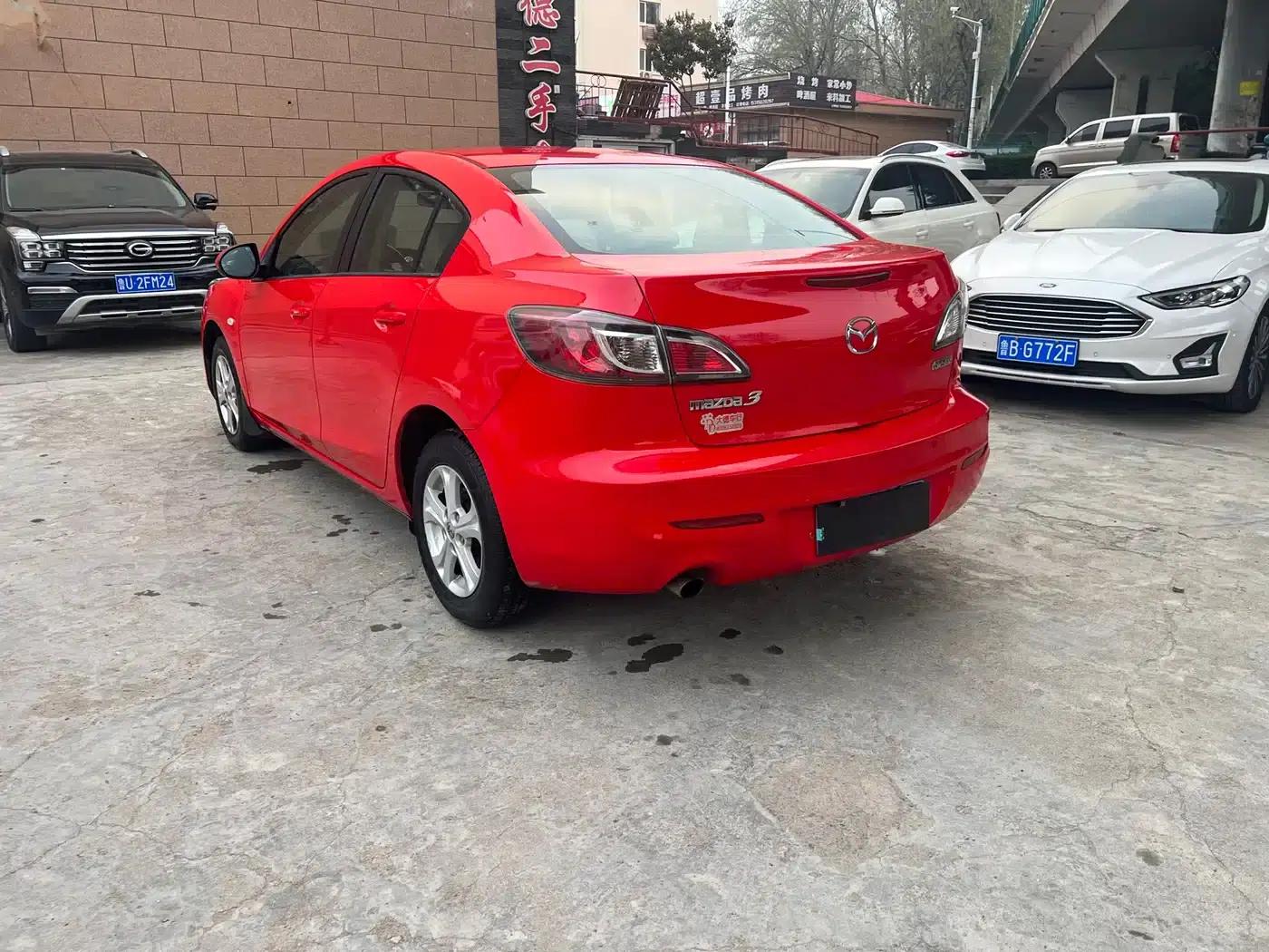 Mazda3 Axela 2013 Hatchback 1.6L Automatic Elite — миниатюра 5