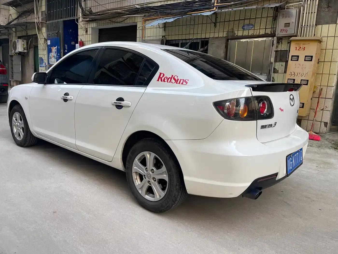 Mazda3 2012 1.6L Manual Classic Standard — миниатюра 4