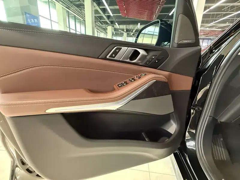 BMW X5 (Imported) 2021 xDrive40i Luxury M Sport Package — миниатюра 17