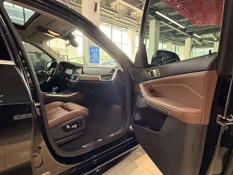 BMW X5 (Imported) 2021 xDrive40i Luxury M Sport Package — миниатюра 32
