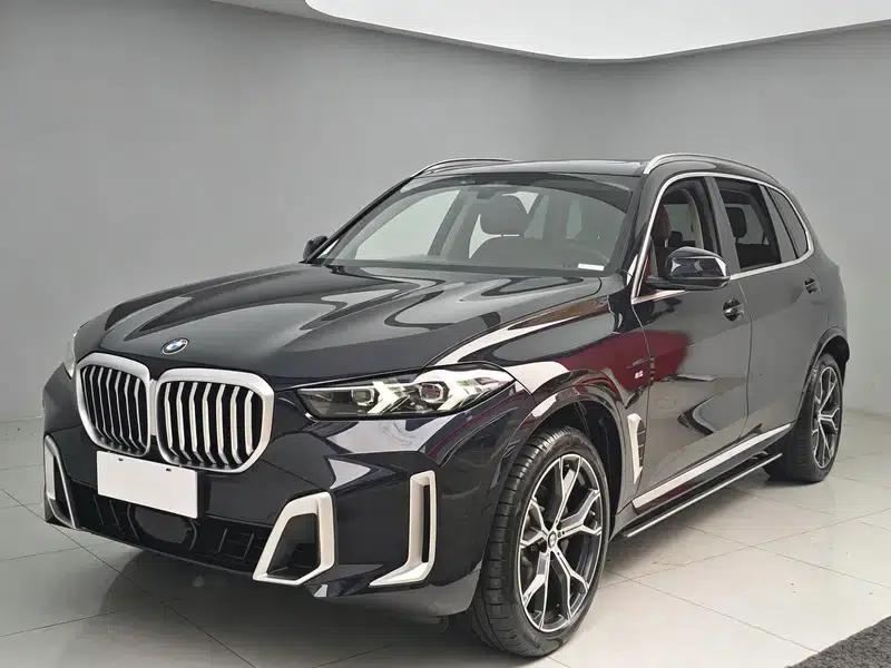 BMW X5 2023 xDrive30Li M Sport Package — миниатюра 1