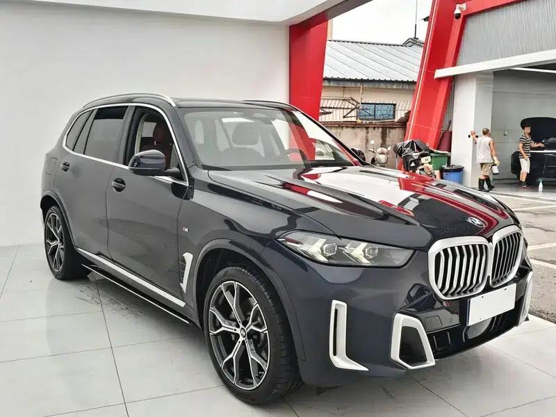 BMW X5 2023 xDrive30Li M Sport Package — миниатюра 3