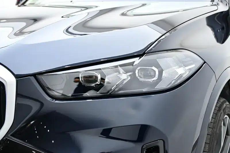 BMW X5 2023 xDrive30Li M Sport Shadow Edition — миниатюра 12