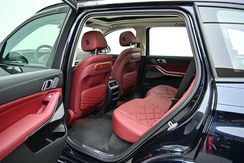 BMW X5 2023 xDrive30Li M Sport Shadow Edition — миниатюра 18