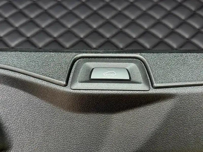 BMW X5 2023 xDrive30Li M Sport Package — миниатюра 24