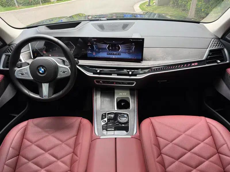 BMW X5 2023 xDrive30Li M Sport Package — миниатюра 28