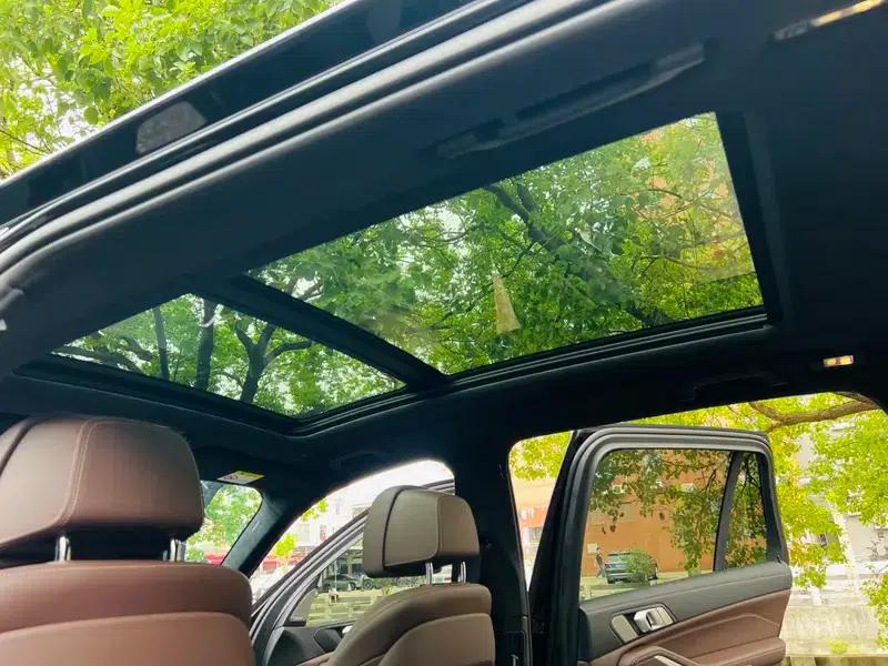 BMW X5 2022 xDrive 40Li M Sport Package — миниатюра 21