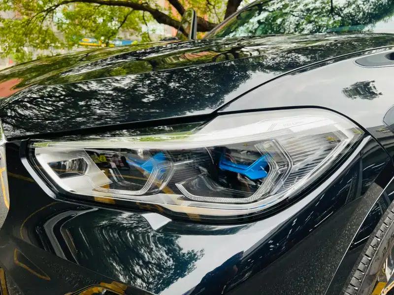BMW X5 2022 xDrive 40Li M Sport Package — миниатюра 8