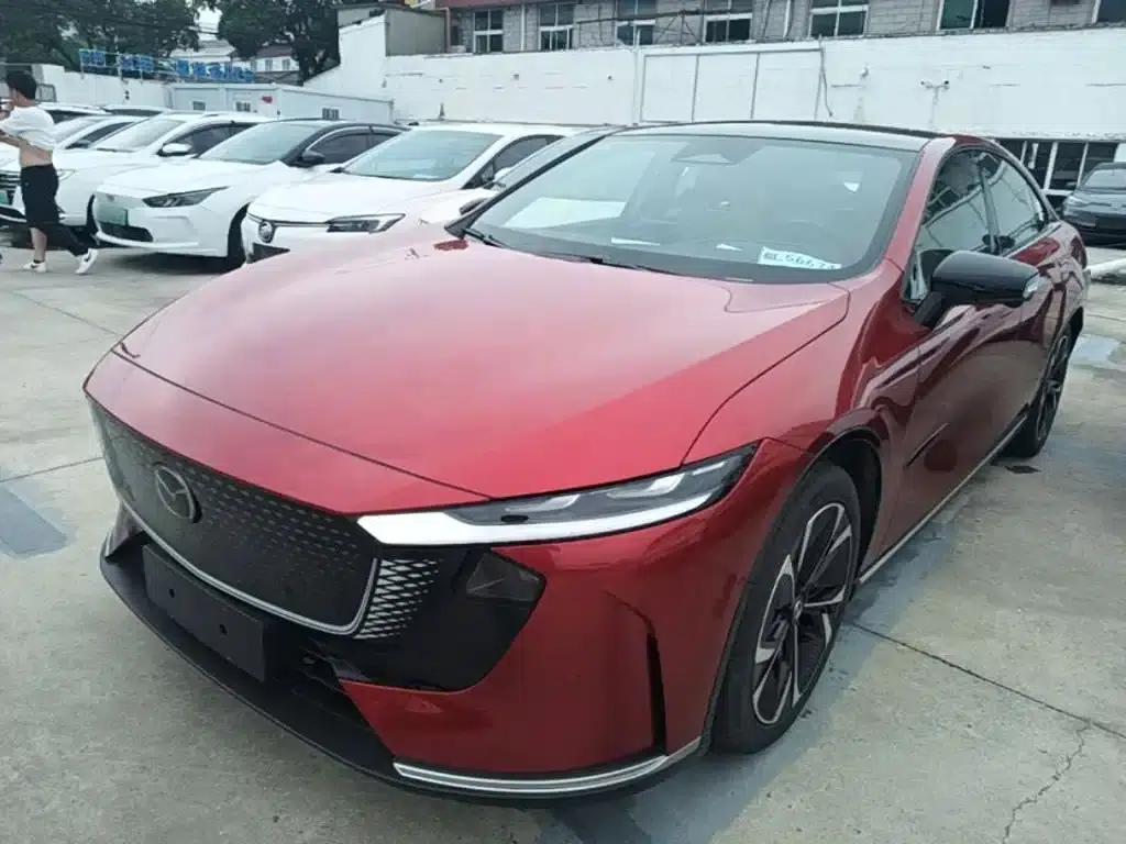 Mazda EZ-6 2024 Pure Electric 600 Smart Edition — миниатюра 1
