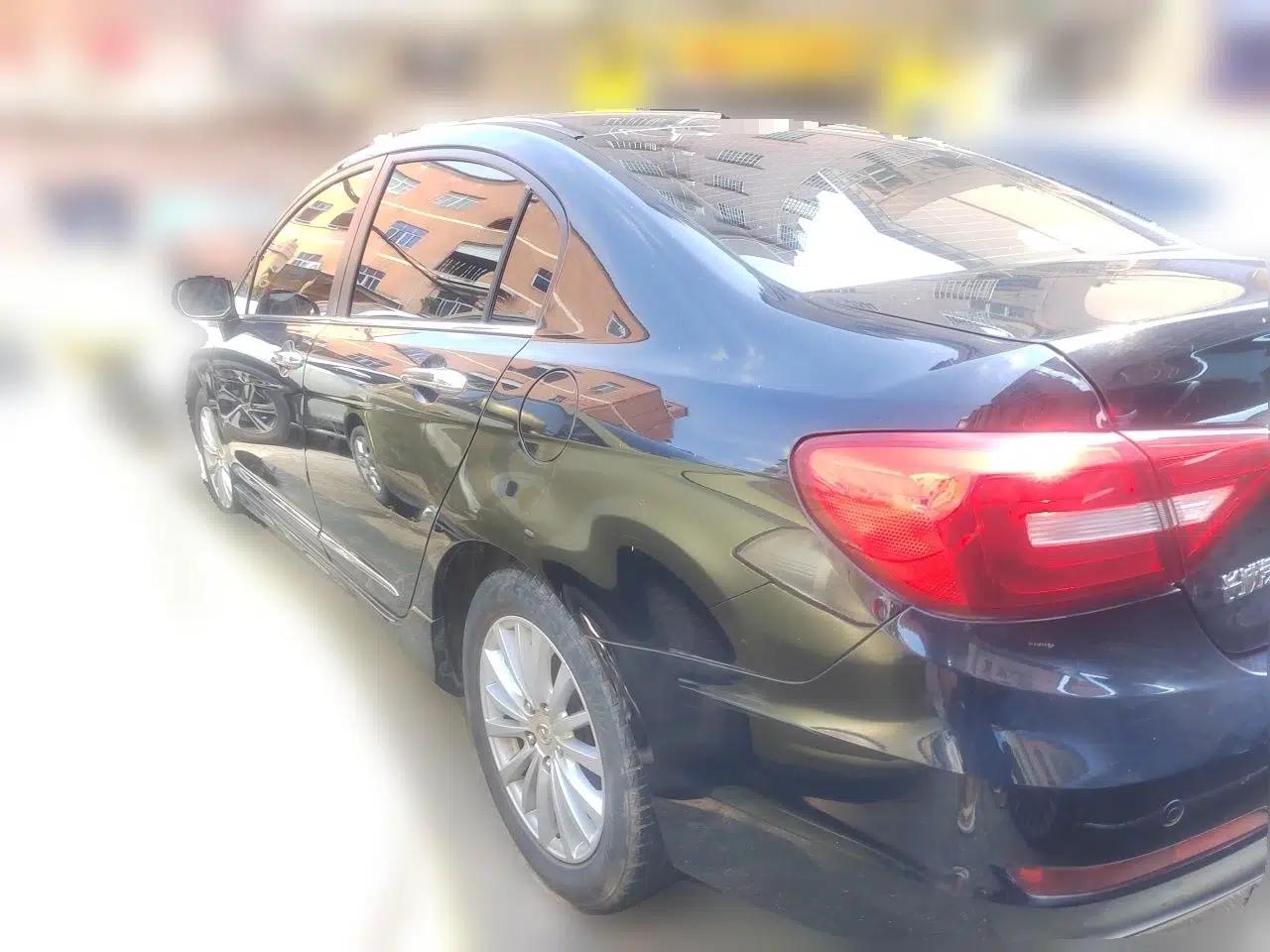 Great Wall C50 2014 Upgraded Model 1.5T Manual Fashion Edition — миниатюра 4