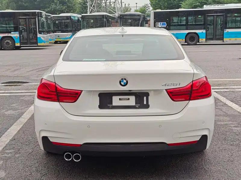 2017 BMW 4 Series 425i M Sport Package — миниатюра 5