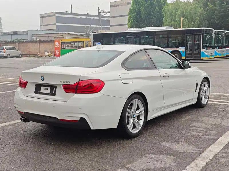 2017 BMW 4 Series 425i M Sport Package — миниатюра 6