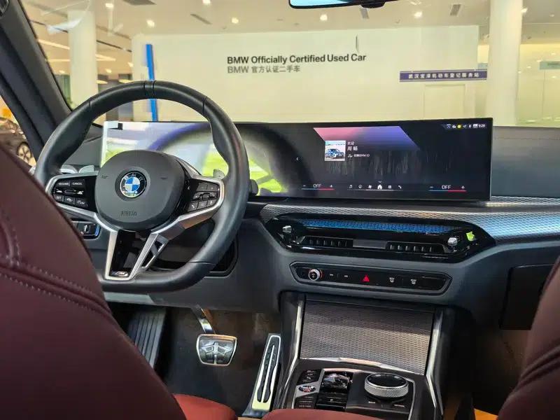 2024 BMW 4 Series 430i Convertible M Sport Shadow Edition — миниатюра 14