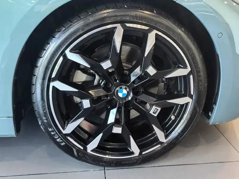 2024 BMW 4 Series 430i Convertible M Sport Shadow Edition — миниатюра 7