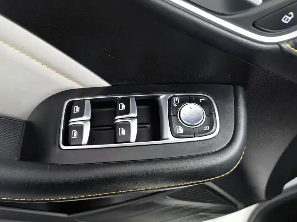 MG6 2021 Pro 1.5T Automatic Trophy Luxury Edition — миниатюра 9