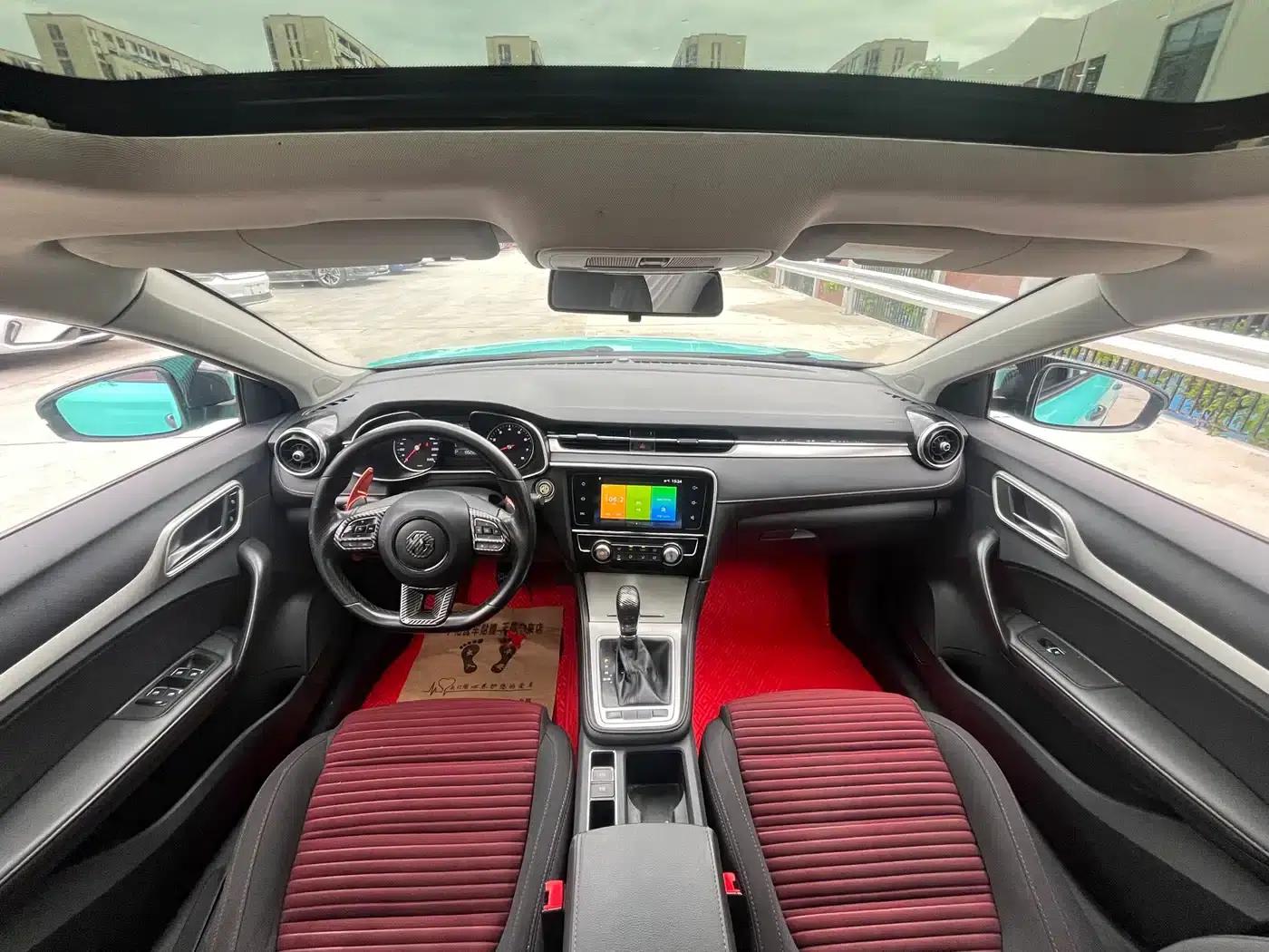 MG6 2019 20T Automatic Star Edition — миниатюра 12
