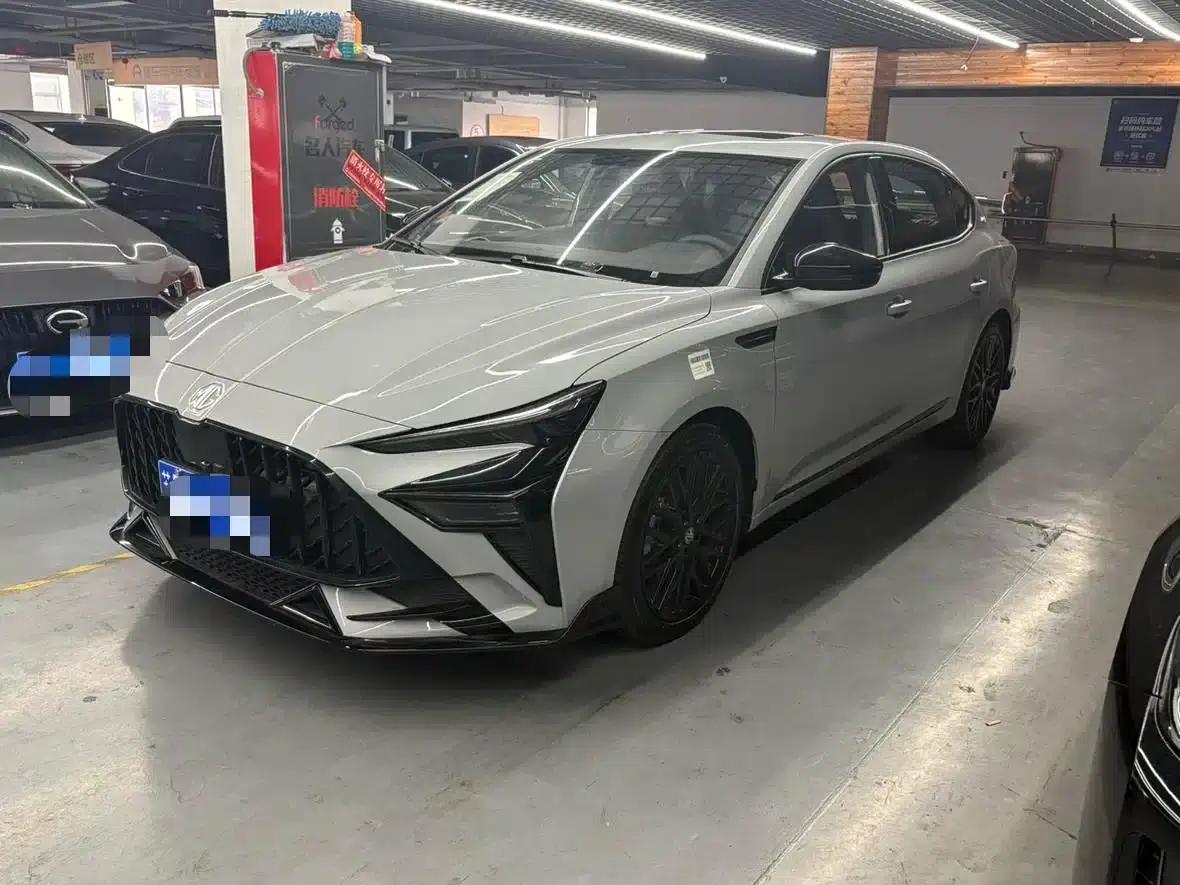 MG6 2025 1.5T XLINE Shark Hunter Edition — миниатюра 1