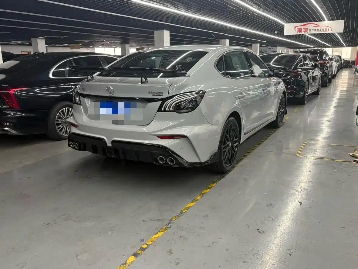 MG6 2025 1.5T XLINE Shark Hunter Edition — миниатюра 2